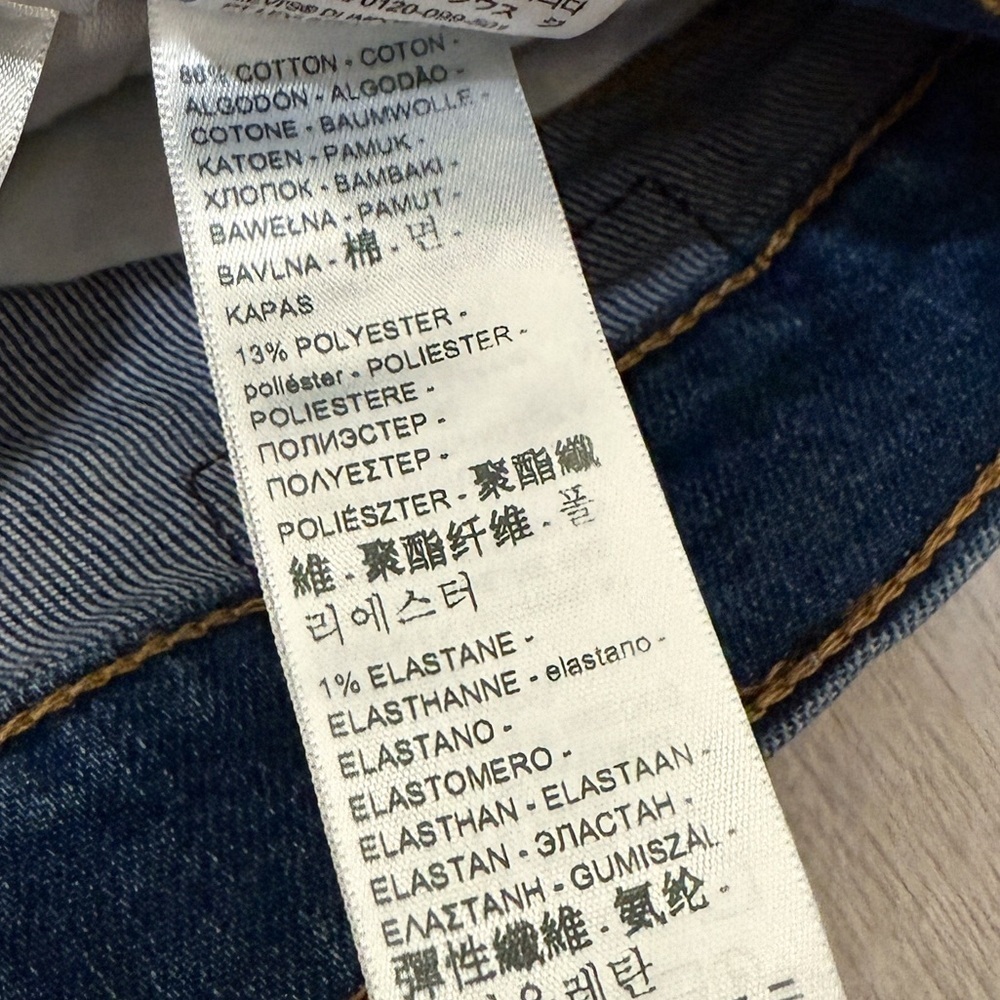 LEVI’S Wedgie Straight - Picture 5 of 8